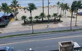 Vista Mar, Pé areia, Piscina, 2Vagas, 2 Dort, 80Mt Apto, Aceita Pets, exatamente tudo Perto!